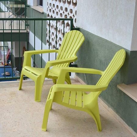 Apartamento En Benicasim Con Piscina Lejlighed Benicàssim Eksteriør billede